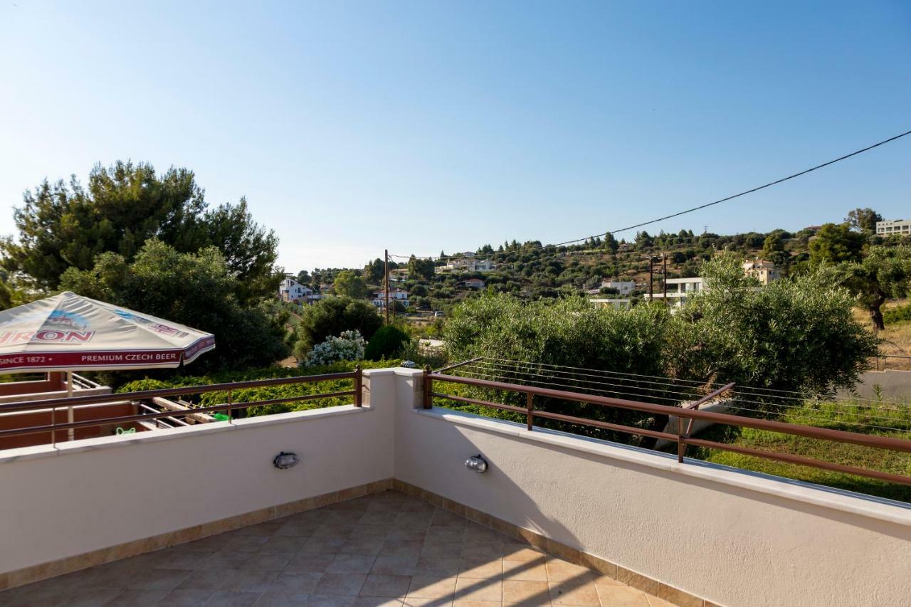 Villa Kristin 2 - 2Min Walk To Great Sandy, Shallow Beach Nikiti  Exterior photo