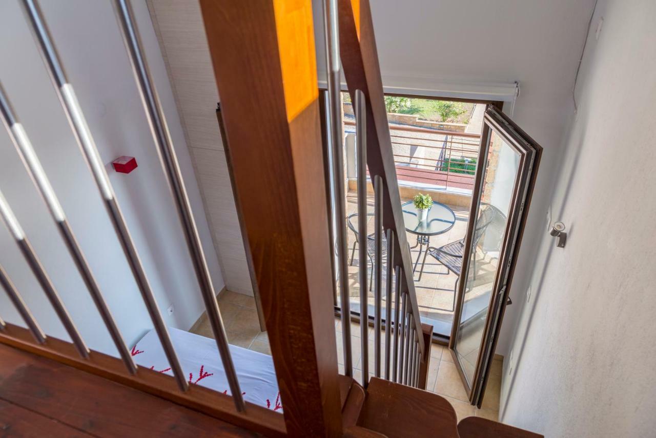 Villa Kristin 2 - 2Min Walk To Great Sandy, Shallow Beach Nikiti  Exterior photo