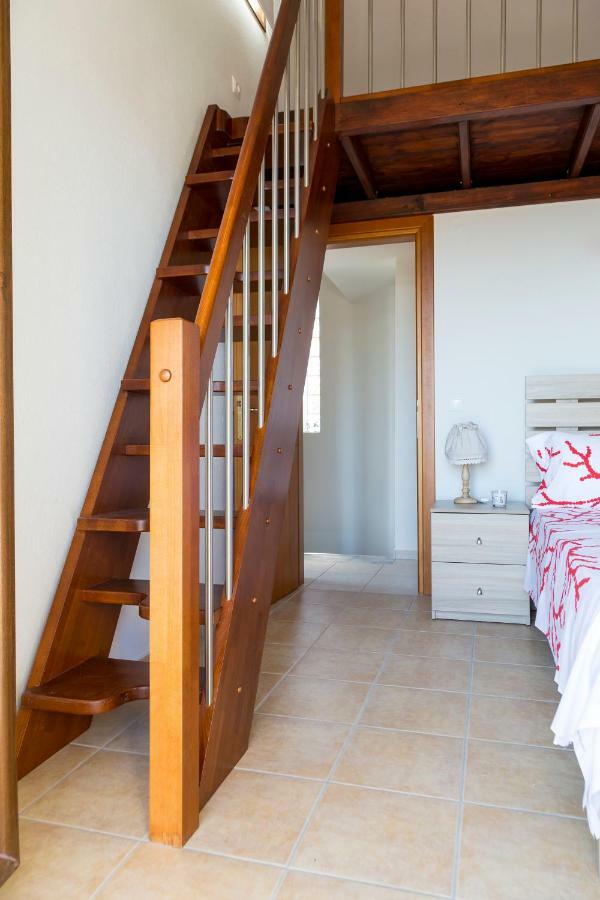 Villa Kristin 2 - 2Min Walk To Great Sandy, Shallow Beach Nikiti  Exterior photo